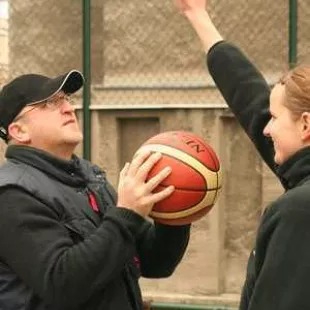 Na dobry początek
Trio Basket i impreza