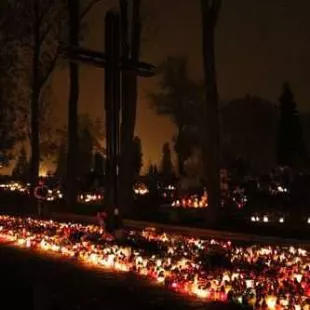 Dzień Zaduszny - Węzłowe nawiedzenie cmentarza