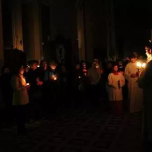 Akademicka Droga Krzyżowa w kościele