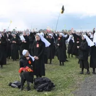 "Miłość Cię znajdzie!" - Lednica 2012