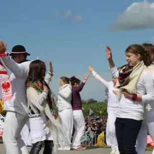 "Miłość Cię znajdzie!" - Lednica 2012