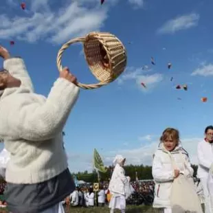 "Miłość Cię znajdzie!" - Lednica 2012