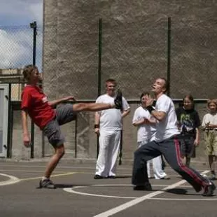 Trio Basket 2006