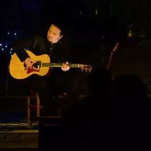 "Uboga noc" - gitarowy koncert kolęd Patryka Filipowicza