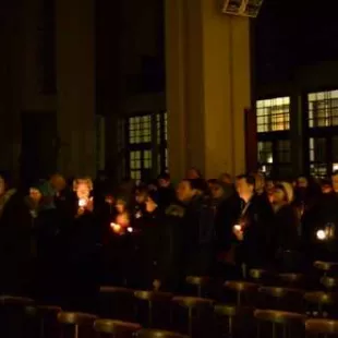 Akademicka Droga Krzyżowa w kościele