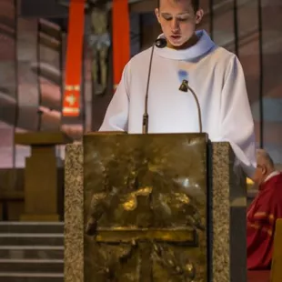 Duchu Święty, czyń nas.- Eucharystia z wieczorem uwielbienia