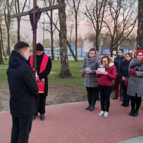 Droga Krzyżowa na miasteczku akademickim